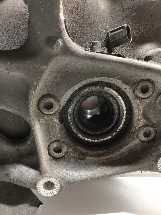 OEM 4G0407242D Etupyörän navan Audi A7 S7 4G image 5