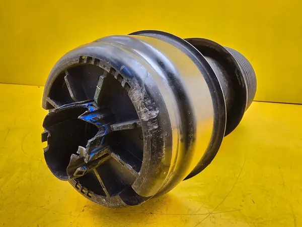 MERCEDES GLE W167 Sac de Suspension Pneumatique A1673200025 image 2