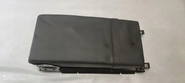 OEM A2219704731 Armlehne hinten für Mercedes S-Klasse image 2