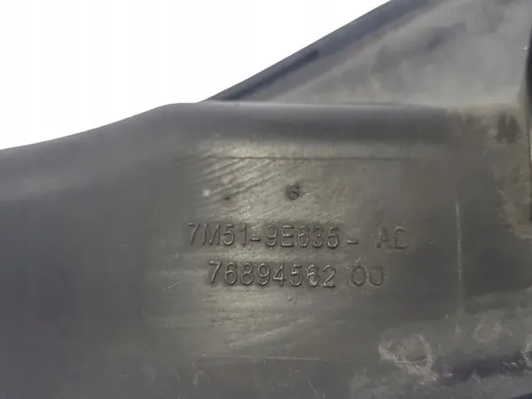 Luftrohr FORD FOCUS III 1.8L Benzin 2010 image 4