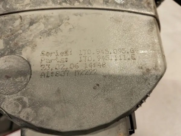 Touran I Vänster Bakljus 1T0945095G image 5