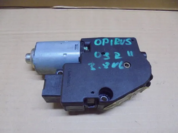 Moteur de toit ouvrant KIA Sorento 2007 OEM 1701848 image 2