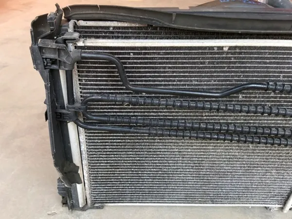 Kylarfläkt OEM A2045000393 Mercedes W212 image 7