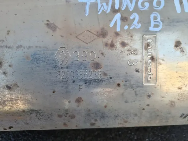 Pakoputki RENAULT TWINGO II 1.2 8200386236 image 4