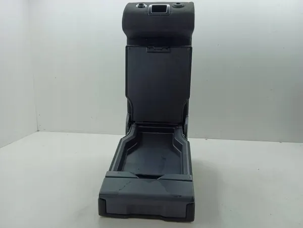 BMW AMD107105 achterste armsteun voor 5-serie F10/F11 image 3