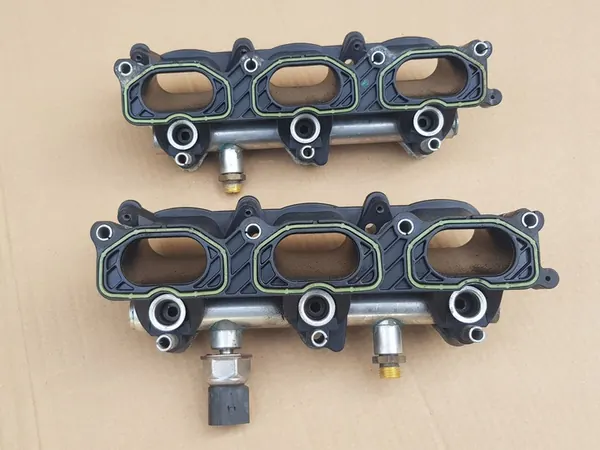 Rampe d'injection complète / Audi A6 C6 - A4 B8 - A5 8T image 2