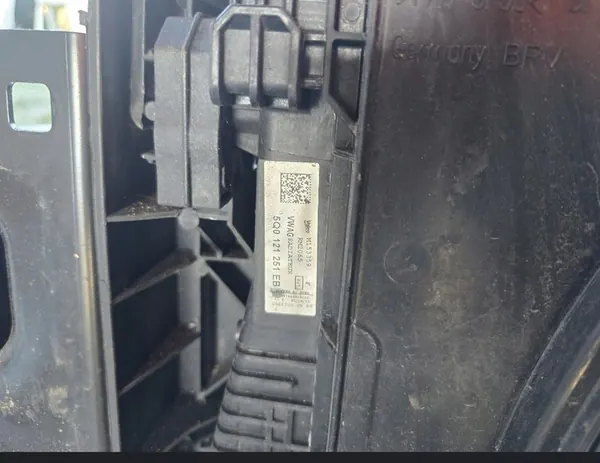 Komplettes Front-End SEAT Leon III 1.6 TDI 2012 image 3