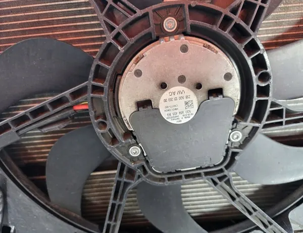 Komplettes Front-End SEAT Leon III 1.6 TDI 2012 image 4