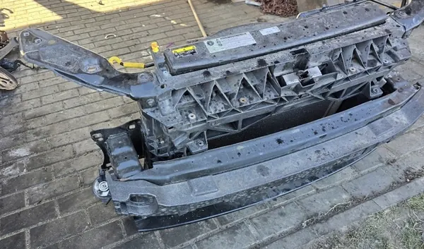 Komplettes Front-End SEAT Leon III 1.6 TDI 2012 image 6