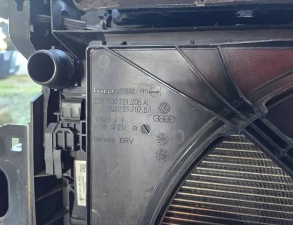 Komplettes Front-End SEAT Leon III 1.6 TDI 2012 image 7