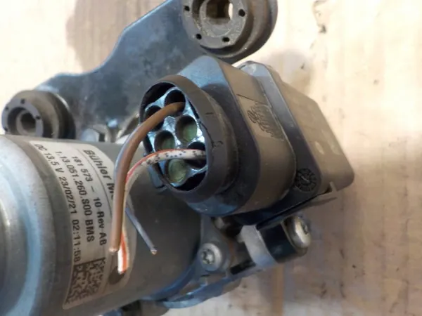 Skoda Fabia III Jarruvahvistimen pumppu OEM 1K0612181F image 4
