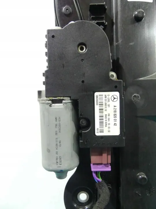 Kattoluukku OEM IMPRK1256201 Mercedes CLS II:lle image 10