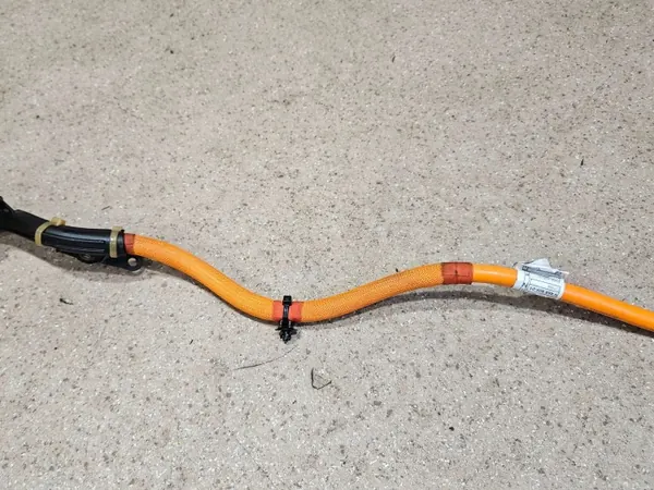 Câble Haute Tension OEM 9468809 pour BMW Série 5 image 7