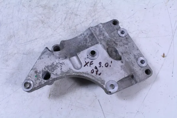 Kompressorfäste OEM 2W9E-19N586-AF Jaguar image 2