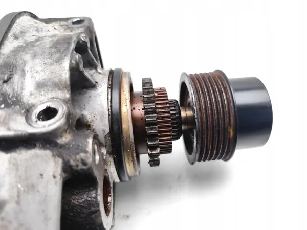 Bomba de aceite Volvo XC70 OEM RF6G9N-6H027-AD 3.2 AWD image 5