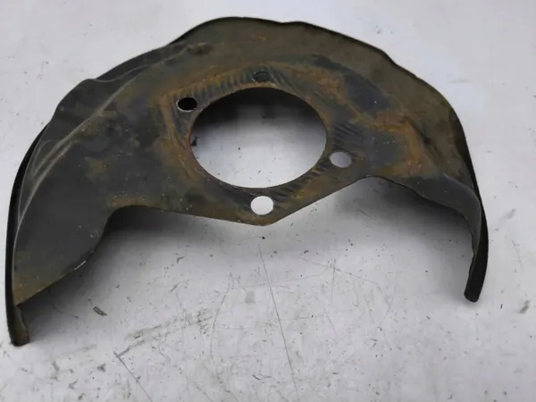 Nissan Qashqai 2020 Vänster bakre bromssköld OEM AMD125617 image 3