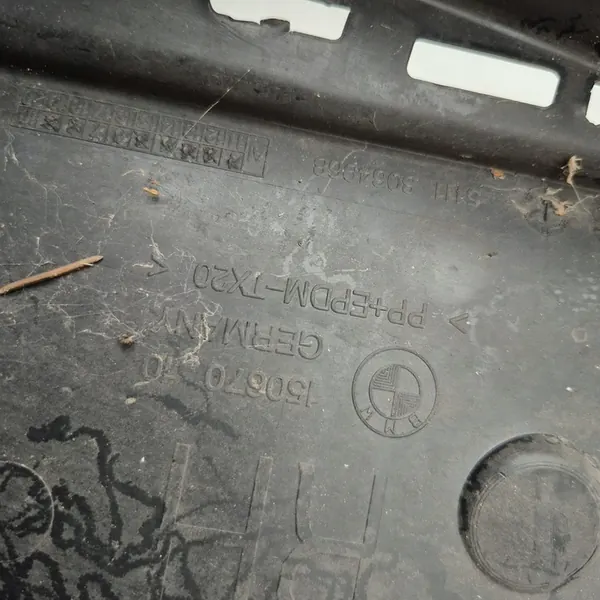 BMW 5 G30 G31 M-PACKAGE 17-20 Supporto Paraurti Destro Anteriore OEM image 3