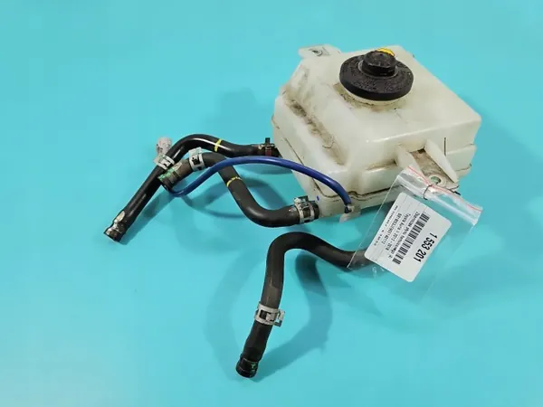 Depósito de líquido de frenos OEM IMPRK1553201 Toyota image 3