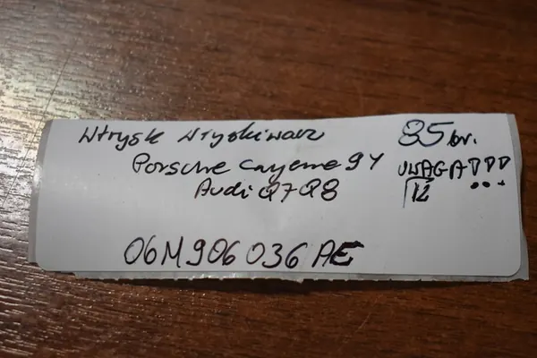 Injecteur Audi Q7 Q8 Porsche Cayenne 9Y image 4