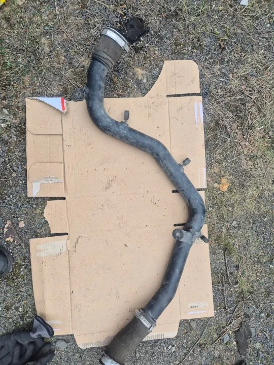 Turboilmaputki OEM 7L6145795S Audi Q7 Touareg image 3