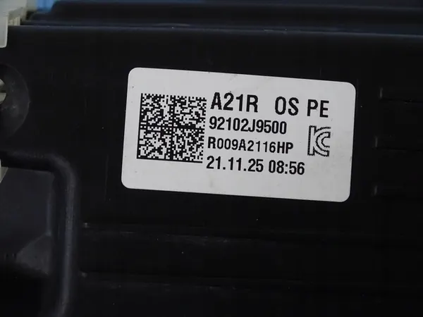 Lámpara delantera derecha Hyundai Kona I 92102J9500 image 10