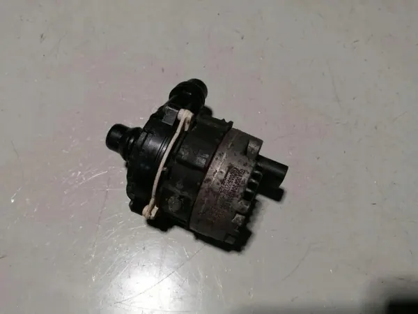 Bomba de agua Mercedes-Benz OEM A0005003800 image 2