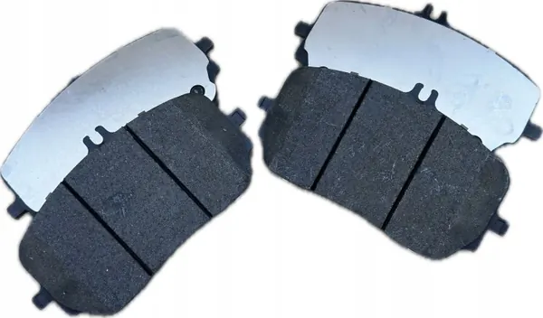Remblokken set OEM 1674214702 Mercedes GLE GLS image 3