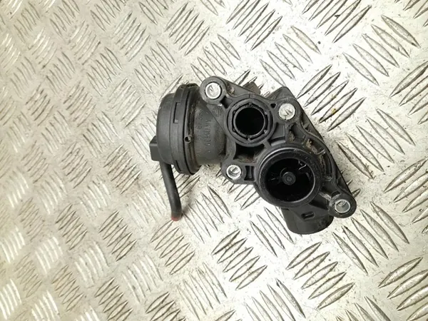 Soupape d'admission Porsche MACAN 2021 06M121678F image 1