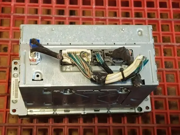 Écran de navigation Chrysler OEM T00BE253850759 image 4