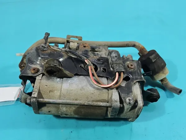 Bomba de suspensión Mercedes OEM A2123200404 image 6