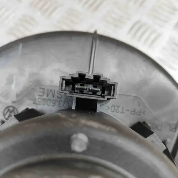 Motor de aquecimento VW Touareg 4.2L 7L0820021H image 5