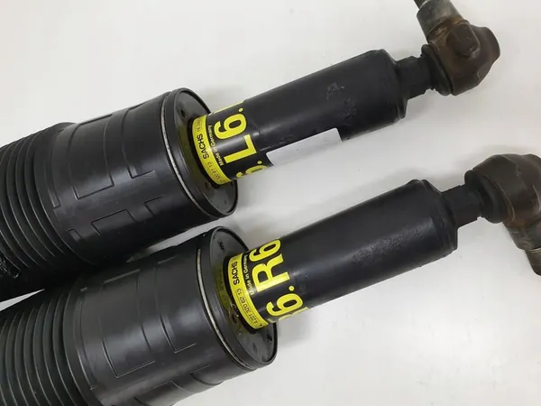 MERCEDES W221 C216 ABC Shock Absorber A2213207913 A2213208013 image 7