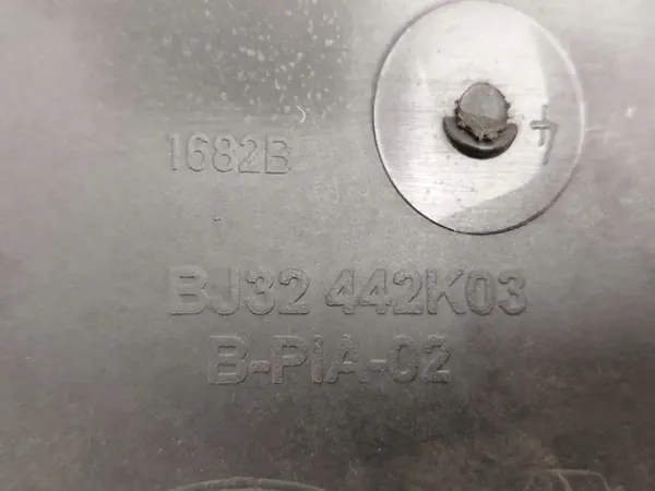 Spoiler traseiro Land Rover Evoque I 2014 1682B image 6