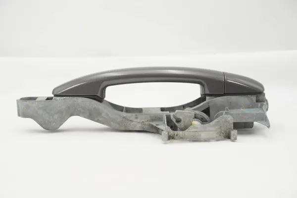 OEM 9680168580 Oikea Etuovikahva Peugeot 2008 image 5
