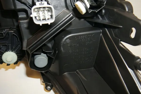 Conjunto de faros delanteros Toyota Corolla E210 E21 2021 OEM image 8