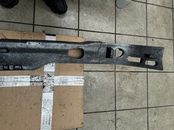 OEM 571807248B Frontstoßstangen-Schaumstoffabsorber VW Tiguan image 5