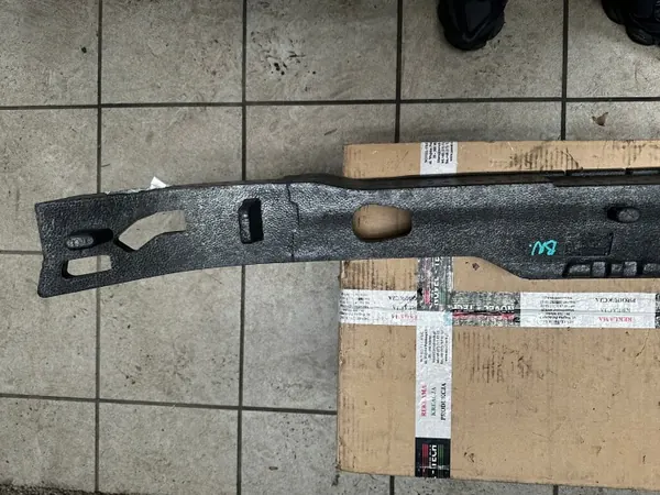 OEM 571807248B Frontstoßstangen-Schaumstoffabsorber VW Tiguan image 6