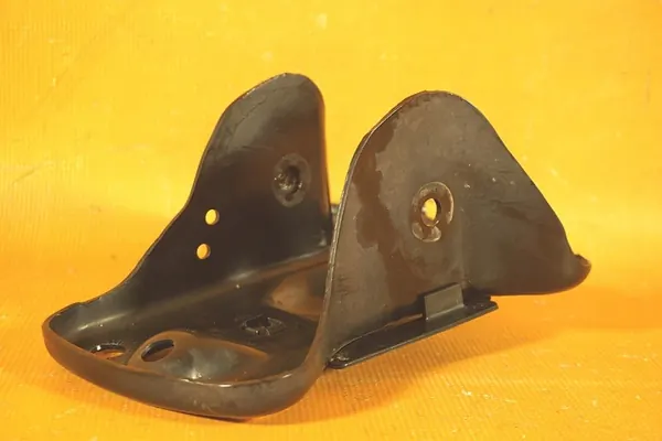 Support de poutre suspension arrière Audi Q2 OEM 5q0501546c image 3
