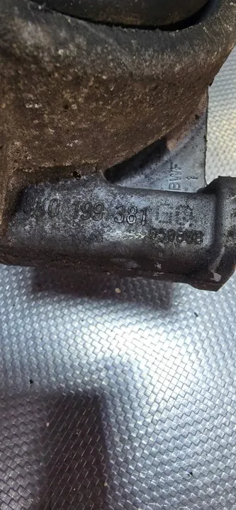 AUDI A4 B8 2.0 TFSI Engine Mount 8K0199381GQ image 3