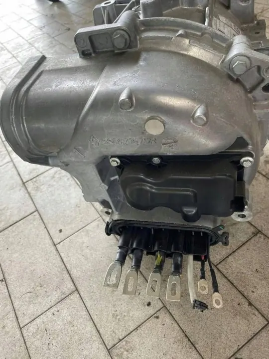 Moteur électrique Renault OE 290H23346R d'occasion image 4