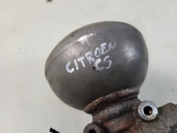 Sphère suspension Citroen C5 OEM 9642089880 image 8