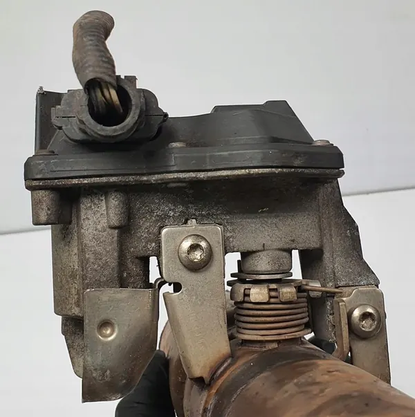 Vanne d'échappement Mercedes W246 1.5 CDI OEM 147BD8010R image 3