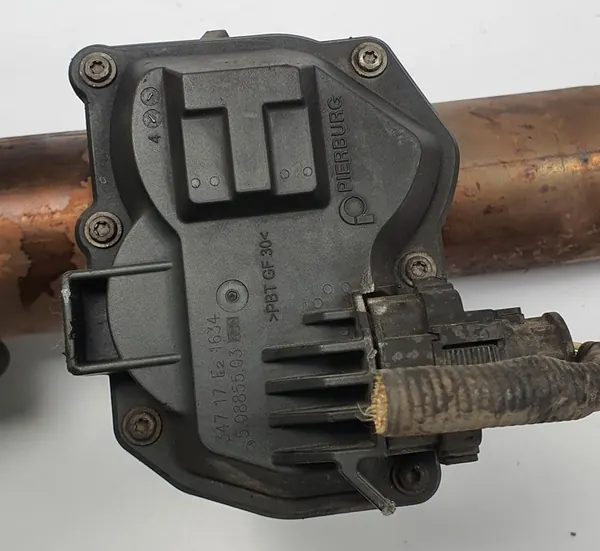 Vanne d'échappement Mercedes W246 1.5 CDI OEM 147BD8010R image 4