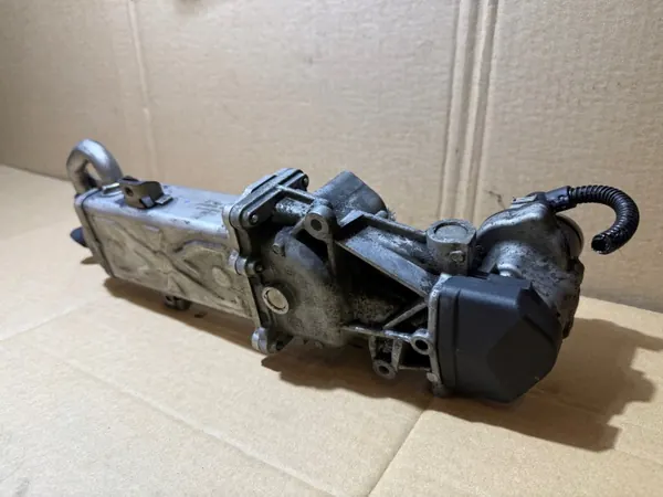 EGR-kylare OEM 03L131512CF för Audi 1.6 TDI image 6