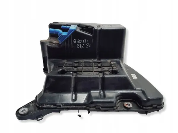 Réservoir AdBlue Audi A4 B9 OEM 8W0131878BN - Occasion image 2