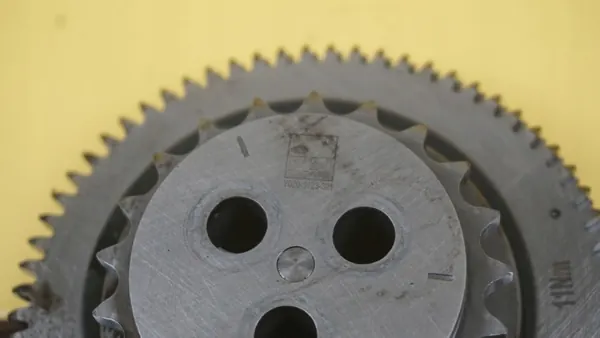Pignon d'arbre à cames OEM B16DTU pour Opel 1.6 CDTI image 3