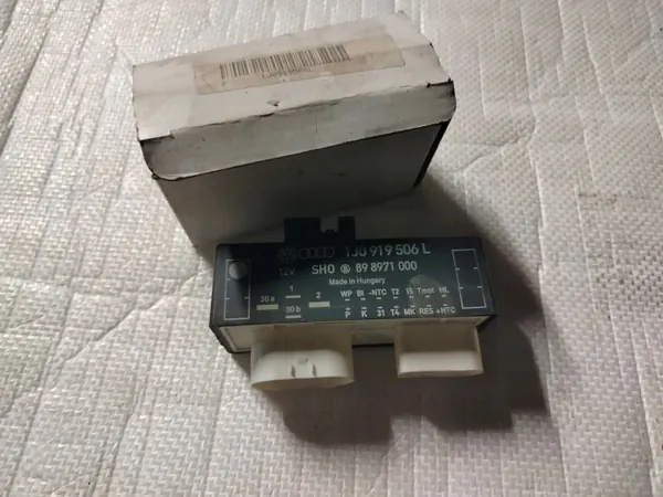 Módulo controlo ventoinha OEM 1J0919506L para Audi A3 8L image 5