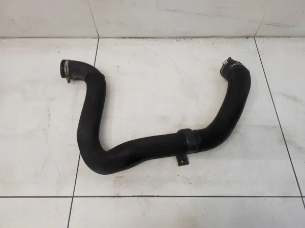 Durite d'intercooler OEM 9806720880 pour Citroen Jumpy image 2