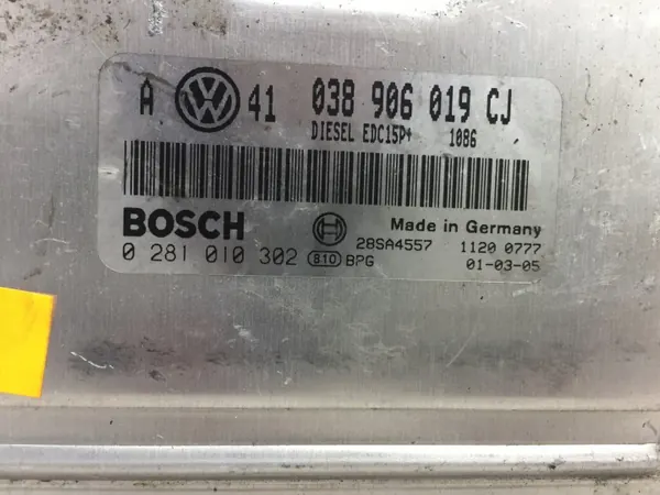 VW Bora ECU OEM 038906019CJ 0281010302 1.9TDI image 3