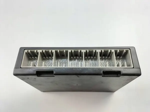 Módulo de Controle de Conforto Opel Astra J image 2